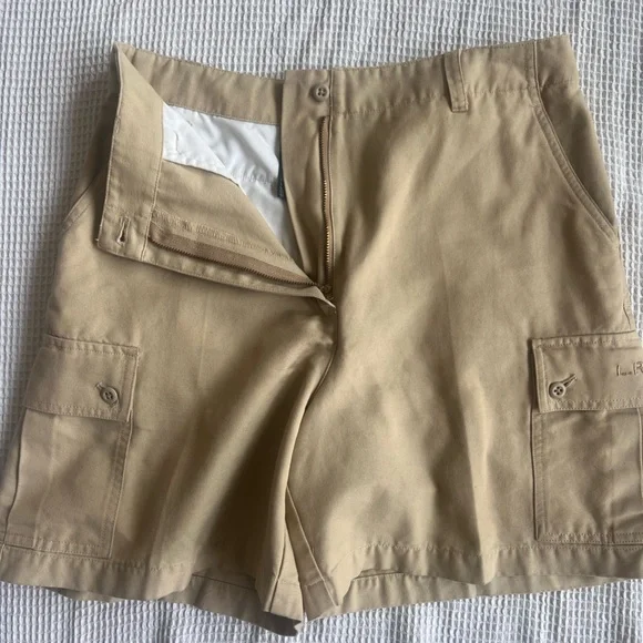 Lauren Ralph Lauren Tan 100% Cotton Flat High Waist Preppy Cargo Resort Shorts 8 - Picture 8 of 8